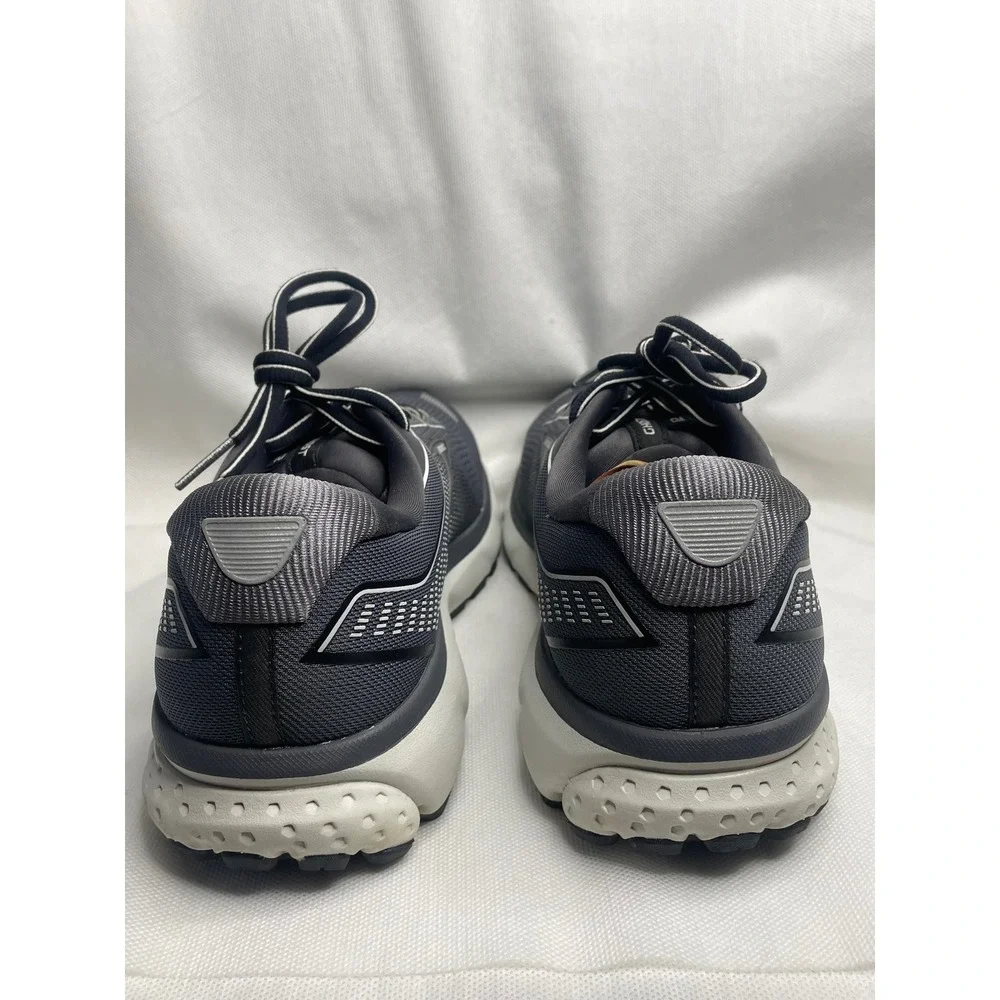 Brooks Ghost 12 Athletic Run Shoes Mens Size US 12 D Carbon Gray Black Sneakers